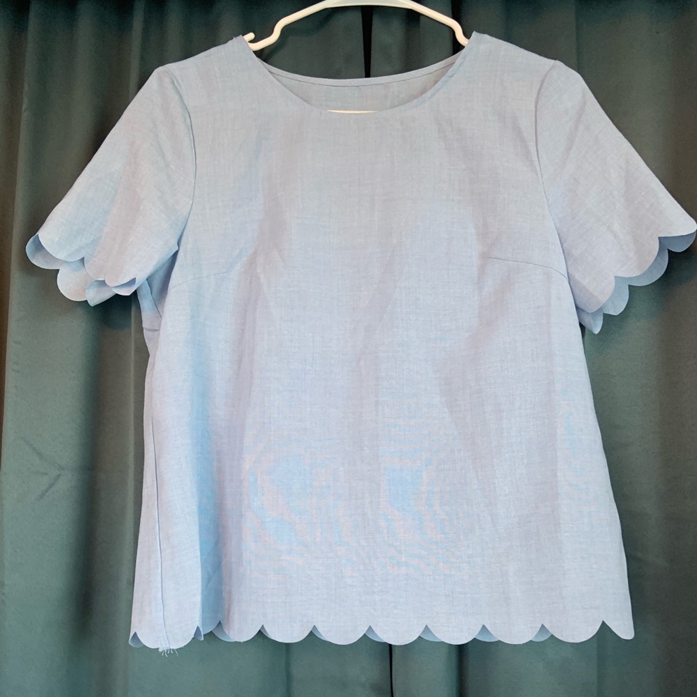 Petal Sleeve Top
